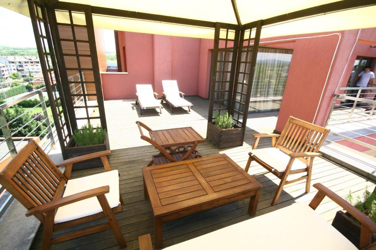 Park Hotel Romantica Svilengrad Extérieur photo
